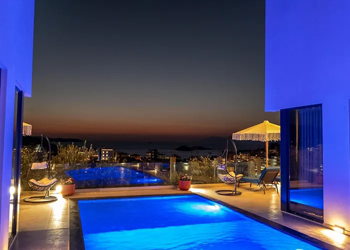 Luxury Villas Angela